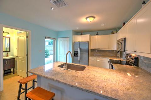 2 Bonefish Ave, Key Largo, FL 33037 photo 3