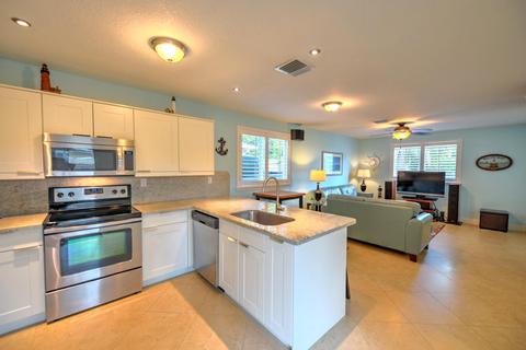 2 Bonefish Ave, Key Largo, FL 33037 photo 5