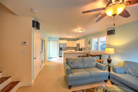 2 Bonefish Ave, Key Largo, FL 33037 photo 6