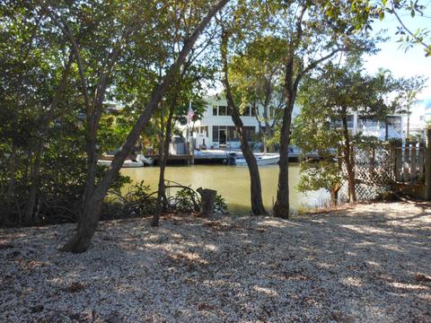 893 Ellen Dr, Key Largo, FL 33037 photo 4