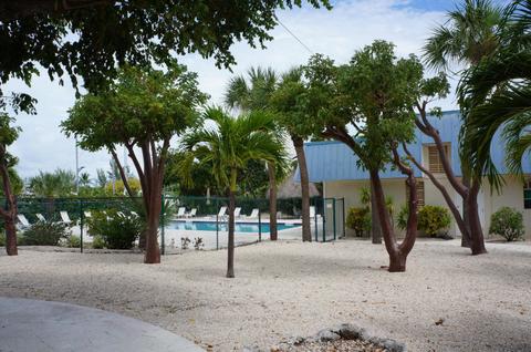 2000 Coco Plum Dr #302, Marathon, FL 33050 photo 10