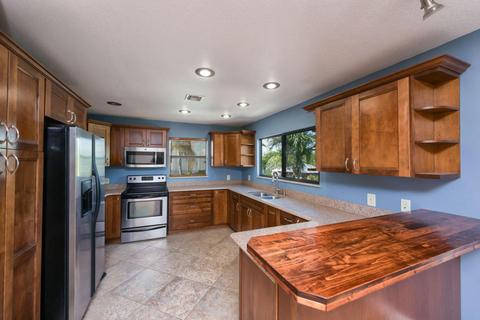 29033 Geranium Dr, Big Pine Key, FL 33043 photo 9