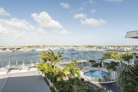815 Eisenhower Dr, Key West, FL 33040 photo 44