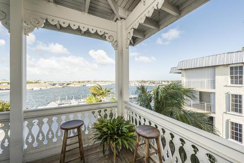 815 Eisenhower Dr, Key West, FL 33040 photo 3