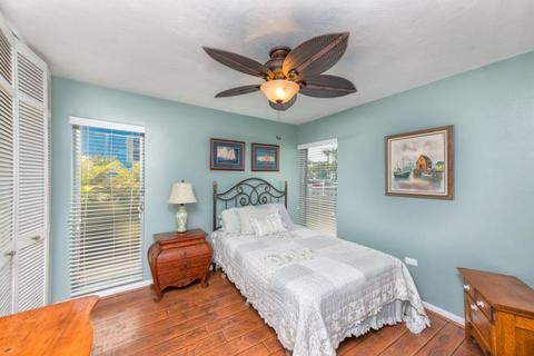 2408 Yellowtail Dr, Marathon, FL 33050 photo 12
