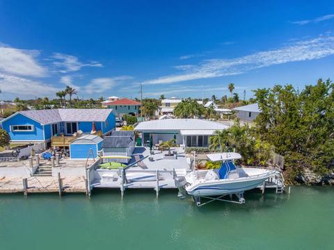 2408 Yellowtail Dr, Marathon, FL 33050 photo 3