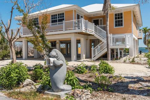 679 Pine Ln, Big Pine Key, FL 33043 photo 1