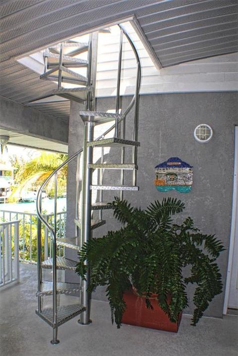 320 E Seaview Dr, Duck Key, FL 33050 photo 36