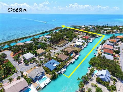 320 E Seaview Dr, Duck Key, FL 33050 photo 1