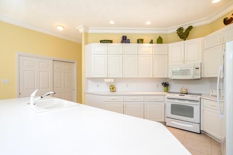 225 13th St #KEY colony, Key Colony Beach, FL 33051 photo 11