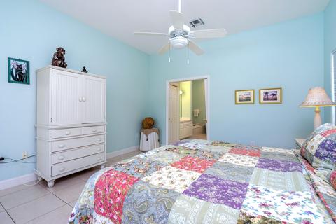 225 13th St #KEY colony, Key Colony Beach, FL 33051 photo 28