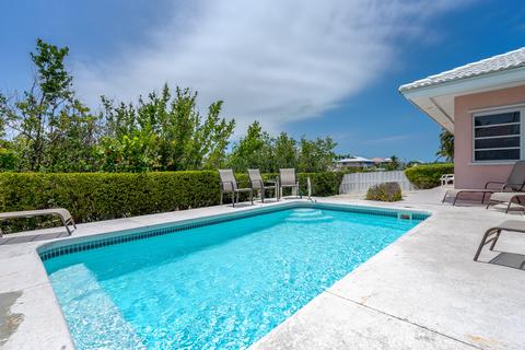 225 13th St #KEY colony, Key Colony Beach, FL 33051 photo 2
