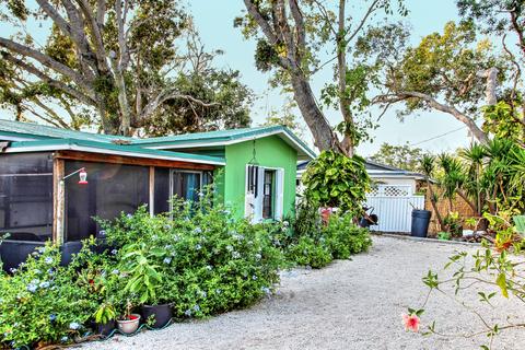 4 Dolphin Rd, Key Largo, FL 33037 photo 4