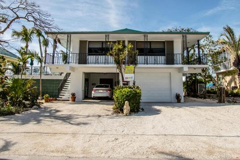360 E Seaview Dr, Duck Key, FL 33050 photo 23