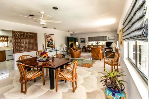 360 E Seaview Dr, Duck Key, FL 33050 photo 3
