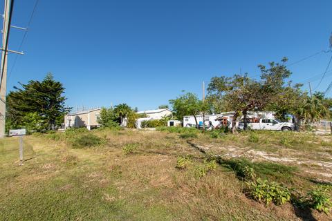 301 County Rd, Big Pine, FL 33043 photo 3