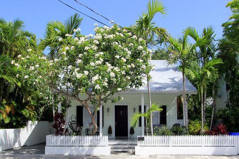 1021 Fleming St, Key West, FL 33040 photo 1