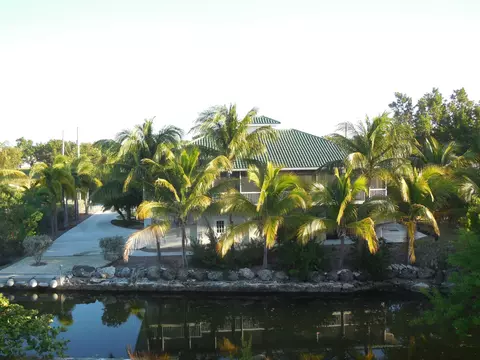 1620 Lambert Dr, Big Pine Key, FL 33043 photo 9