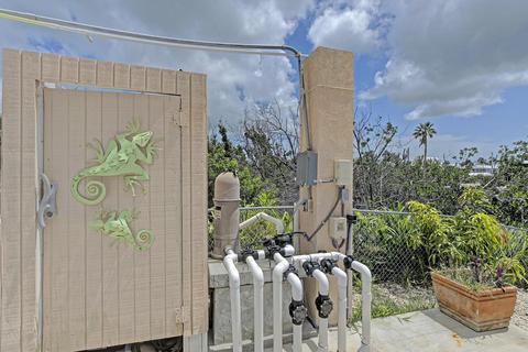 263 Indies Rd, Ramrod, FL 33042 photo 1