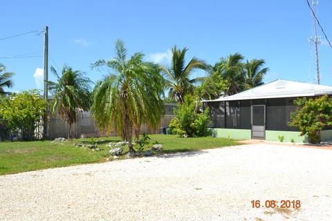 321 23rd St, Marathon, FL 33050 photo 2