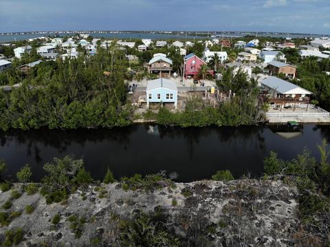 169 Pelican Ln, Big Pine Key, FL 33043 photo 4
