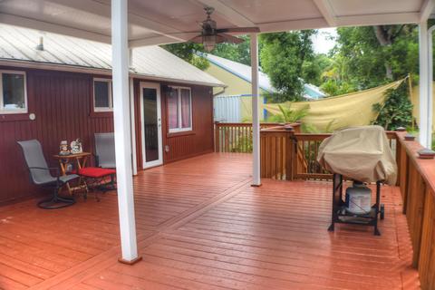 17 Dolphin Rd, Key Largo, FL 33037 photo 2