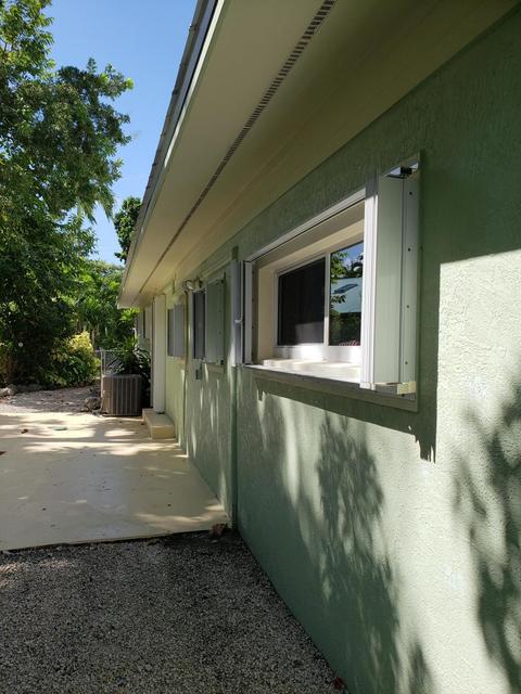 202 Apache St, Plantation Key, FL 33036 photo 5