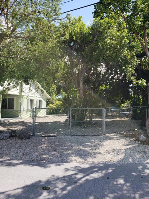 202 Apache St, Plantation Key, FL 33036 photo 10