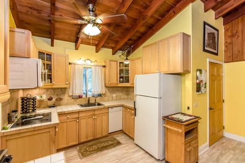 8010 Shark Dr, Marathon, FL 33050 photo 7