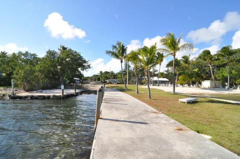 19 Snapper Ave, Key Largo, FL 33037 photo 3