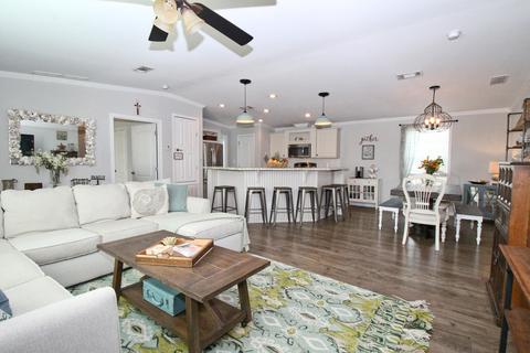 497 James Ave, Marathon, FL 33050 photo 4