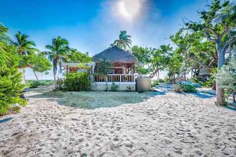 11 Cook Is, Big Pine Key, FL 33043 photo 7