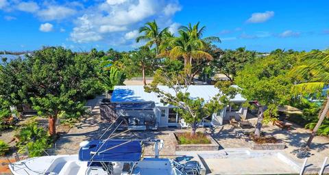449 Pine Ln, Big Pine Key, FL 33043 photo 1