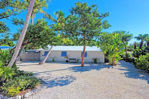 449 Pine Ln, Big Pine Key, FL 33043 photo 3