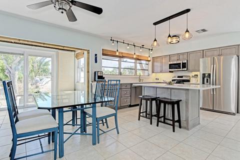 449 Pine Ln, Big Pine Key, FL 33043 photo 12