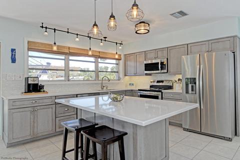 449 Pine Ln, Big Pine Key, FL 33043 photo 8