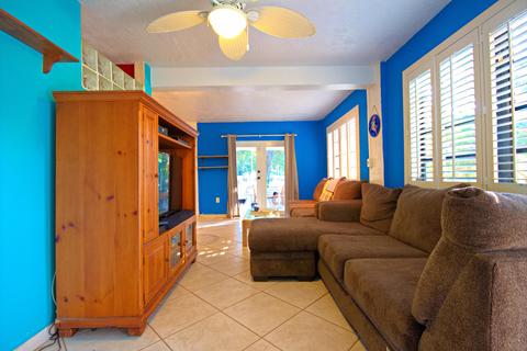 443 Lime Dr, Key Largo, FL 33037 photo 2