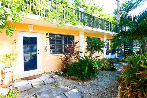 443 Lime Dr, Key Largo, FL 33037 photo 1