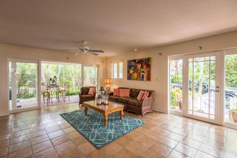 702 Florida St, Key West, FL 33040 photo 3