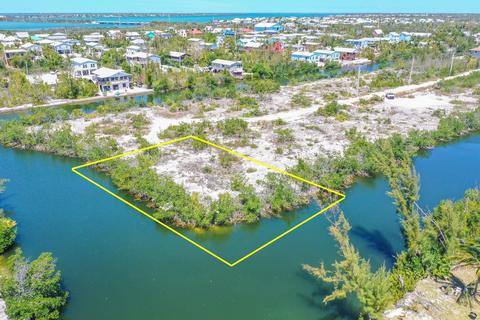 243 Horvath Rd, Big Pine Key, FL 33043 photo 3