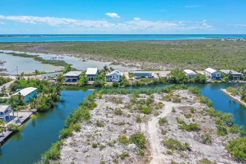 243 Horvath Rd, Big Pine Key, FL 33043 photo 10