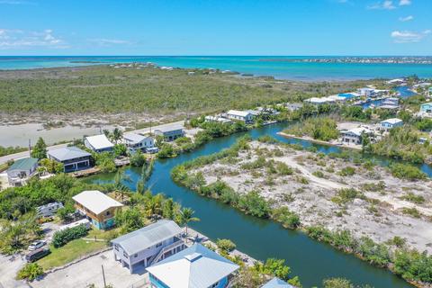 243 Horvath Rd, Big Pine Key, FL 33043 photo 11