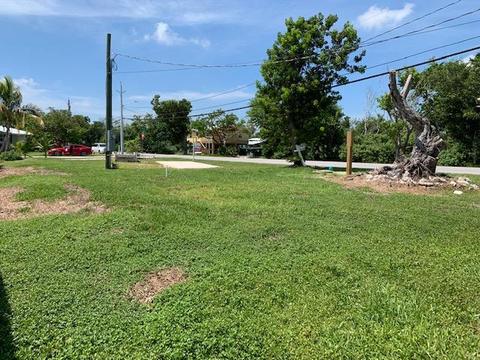 30421 Palm Dr, Big Pine Key, FL 33043 photo 4