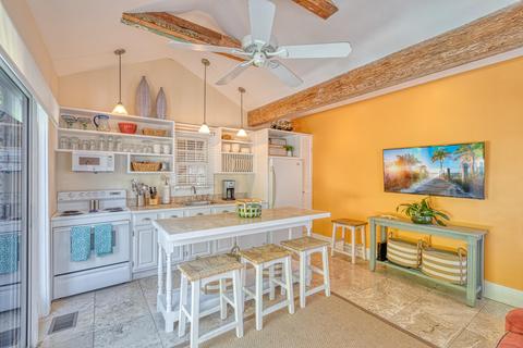 1121 Packer St, Key West, FL 33040 photo 5