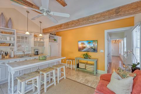 1121 Packer St, Key West, FL 33040 photo 9