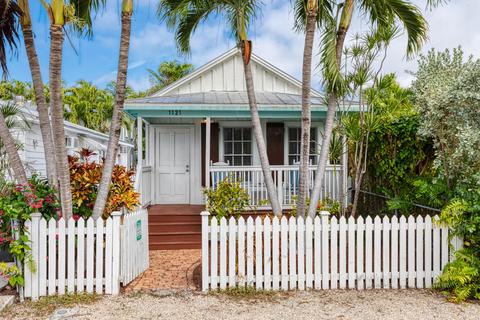 1121 Packer St, Key West, FL 33040 photo 1