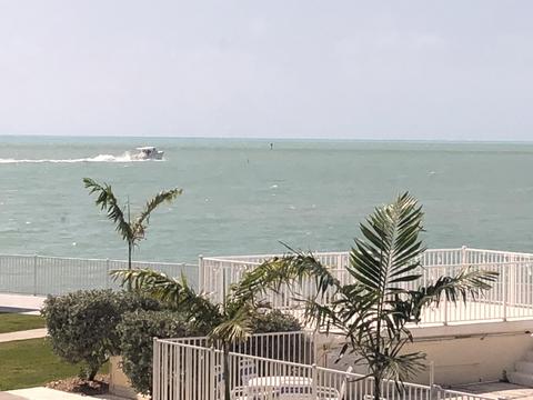 581 E Ocean Dr #18, Key Colony Beach, FL 33051 photo 6