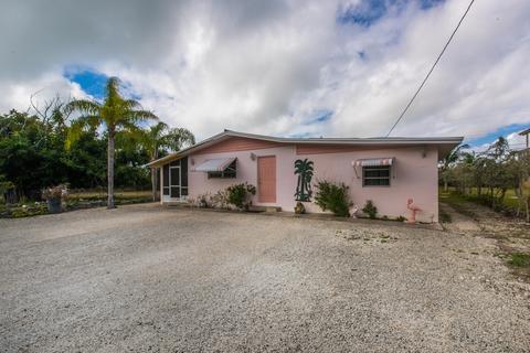 122 E Sandy Cir, Big Pine Key, FL 33043 photo 2