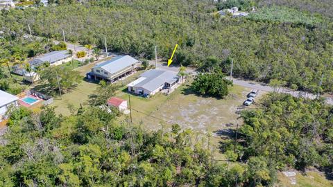 122 E Sandy Cir, Big Pine Key, FL 33043 photo 10