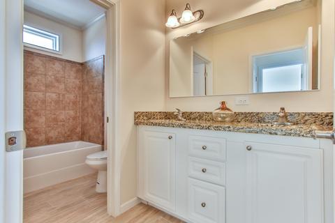 8951 Ocean Ter, Marathon, FL 33050 photo 16